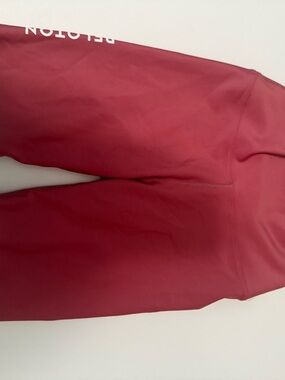 Peloton Women's Bike Shorts in Deep Rose